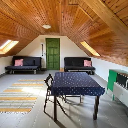 Présház A Hegytetőn Appartamento Pécsely